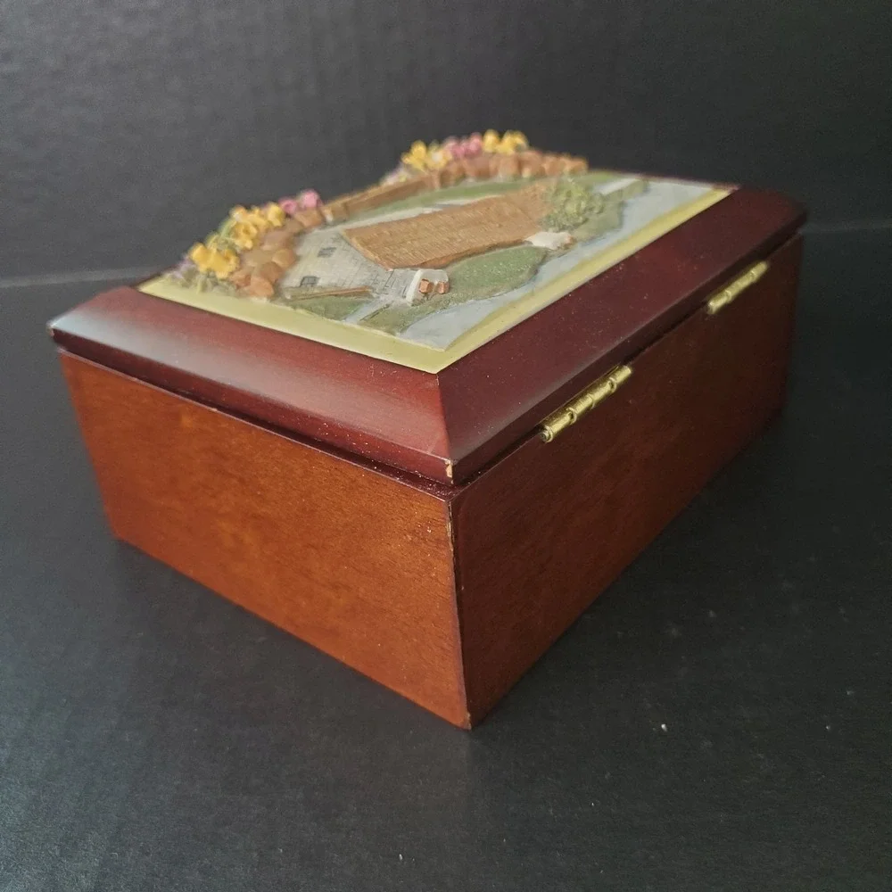 Gift Of Sound 3D Musical Jewelry Box Cottage Garden Jean Everett Minor Flaws